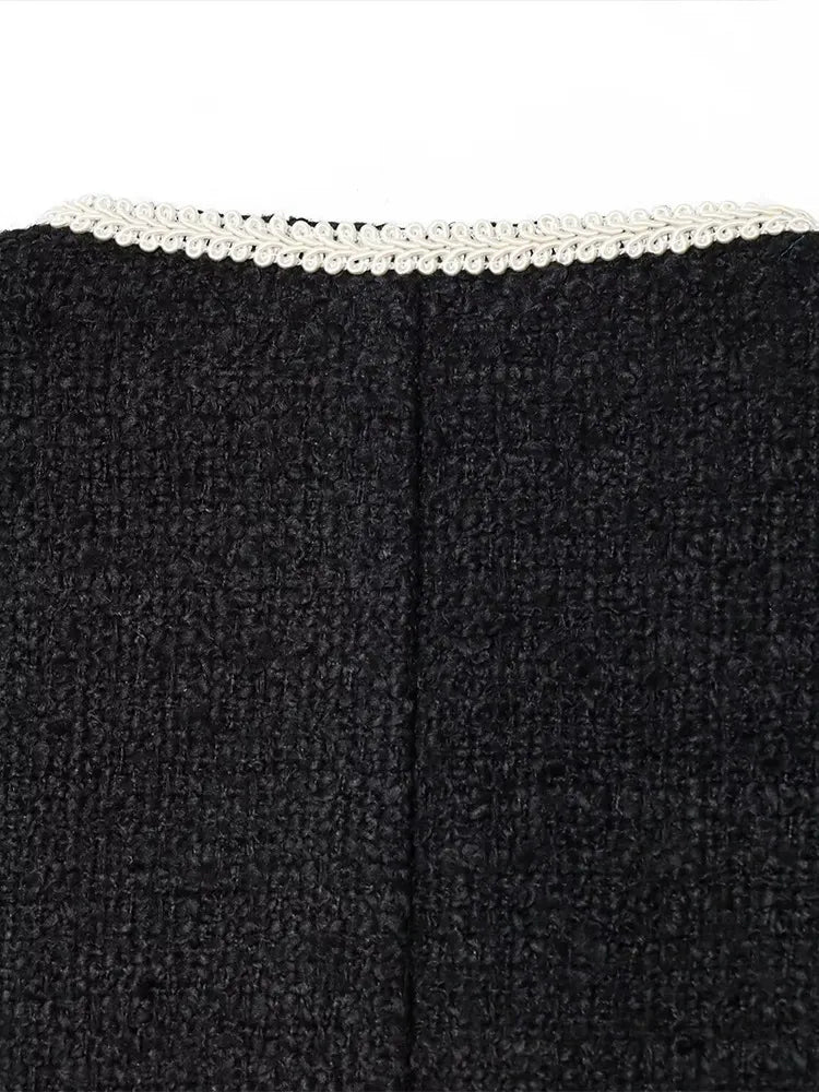 Kurze Damenjacke mit Zierknöpfen - Alida