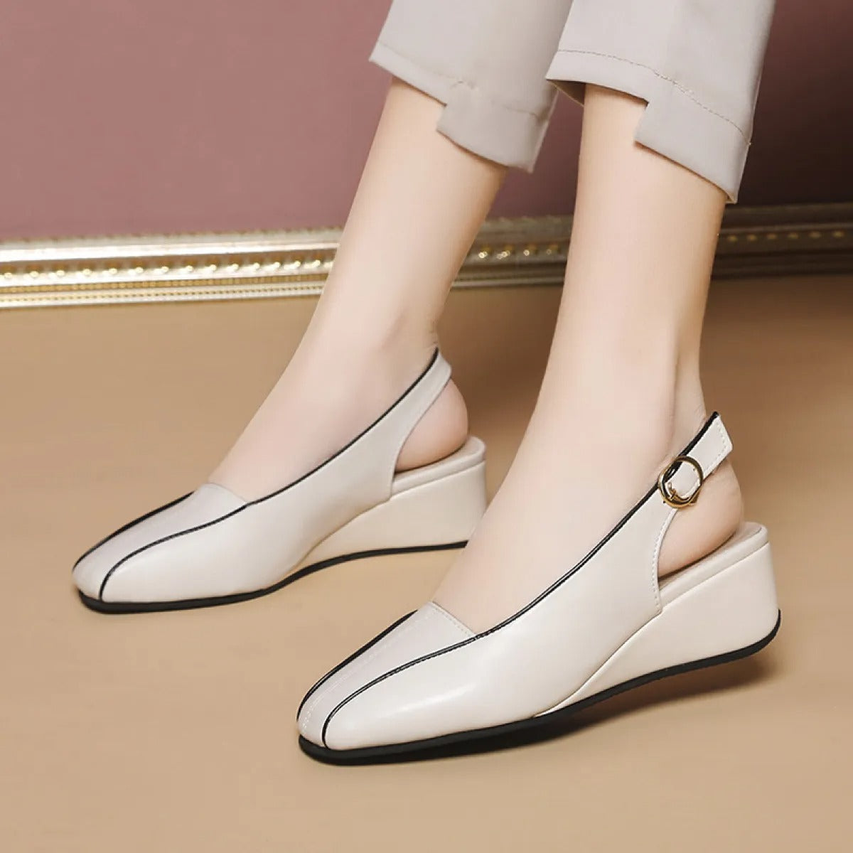 Damen Schuhe mit niedrigem Absatz Minimalistisches Design - Céleste