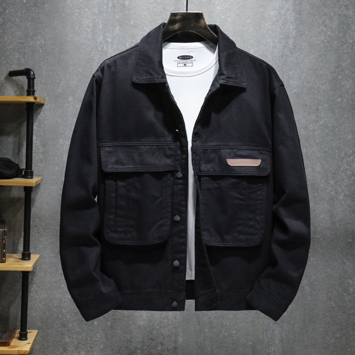 Schwarze Herrenjacke im Utility-Stil mit großen Taschen - Hektor
