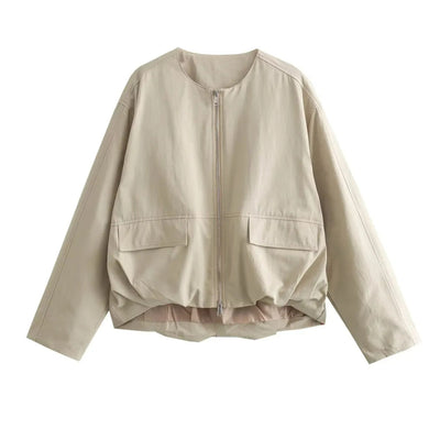 Locker sitzende Jacke mit Cargotaschen - Mely