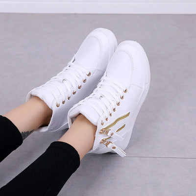 Turnschuhe mit interner Plattform - Nevia