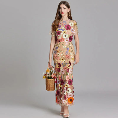 Besticktes florales langes Kleid Frau - Fiorella