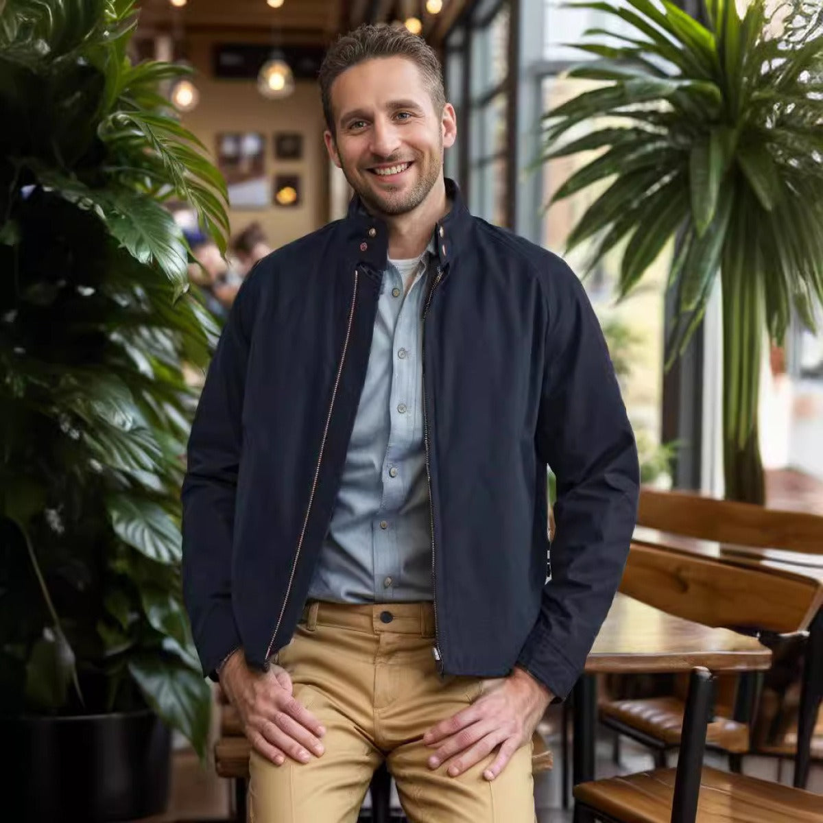 Lässige Herrenjacke mit Reißverschluss im urbanen Stil - Petrovic