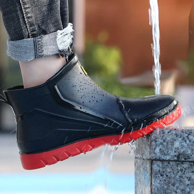 Wasserdichte Stiefel mit rutschfesten Sohlen - Halden
