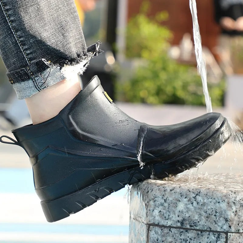 Wasserdichte Stiefel mit rutschfesten Sohlen - Halden