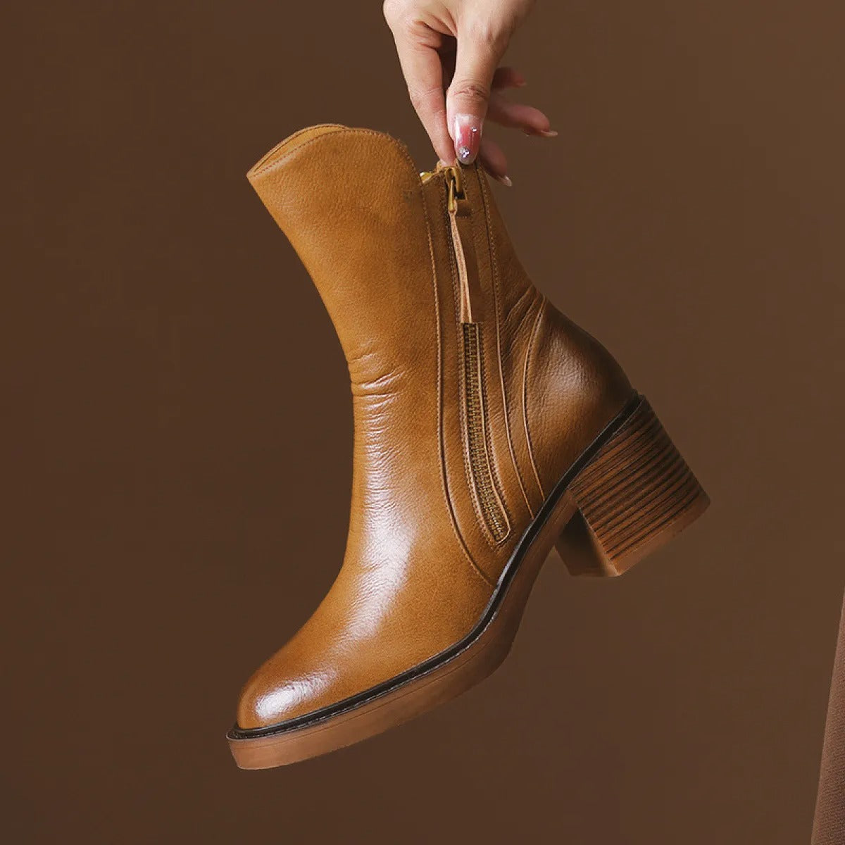 Damen hohe Plateau-Stiefel mit seitlichem Reißverschluss modernen Stil - Grega