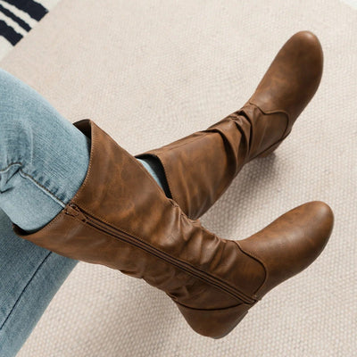 Flache High-Top-Stiefel mit seitlichen Raffungen - Rhea
