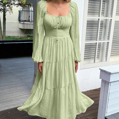 Langes Kleid mit quadratischem Ausschnitt - Liora