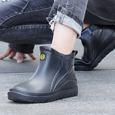 Wasserdichte Stiefel mit rutschfesten Sohlen - Halden
