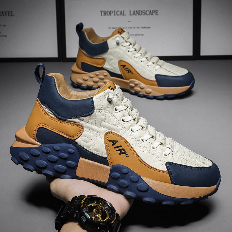 Turnschuhe mit hoher Reliefsohle - Varek