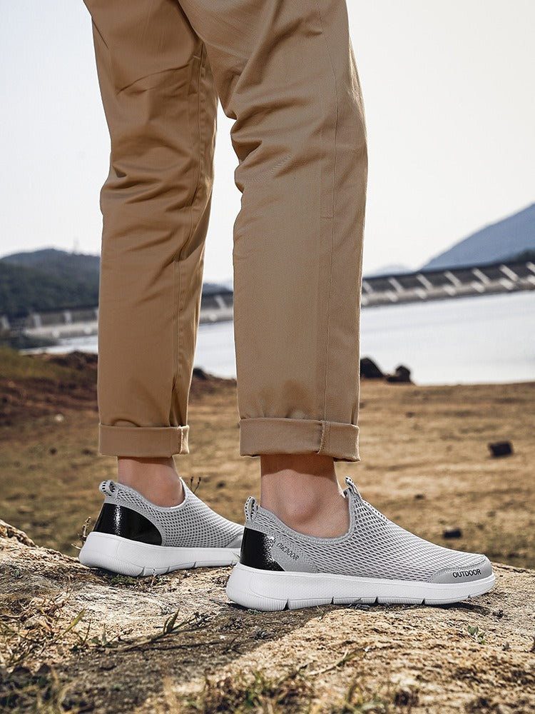 Atmungsaktive Herrenschuhe mit sportlicher Sohle - Iker
