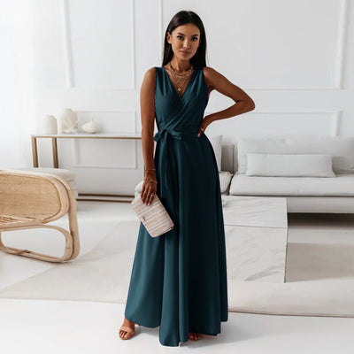 Langes ärmelloses ärmelloses Frauenkleid mit Kreuzausschnitt - Larissa