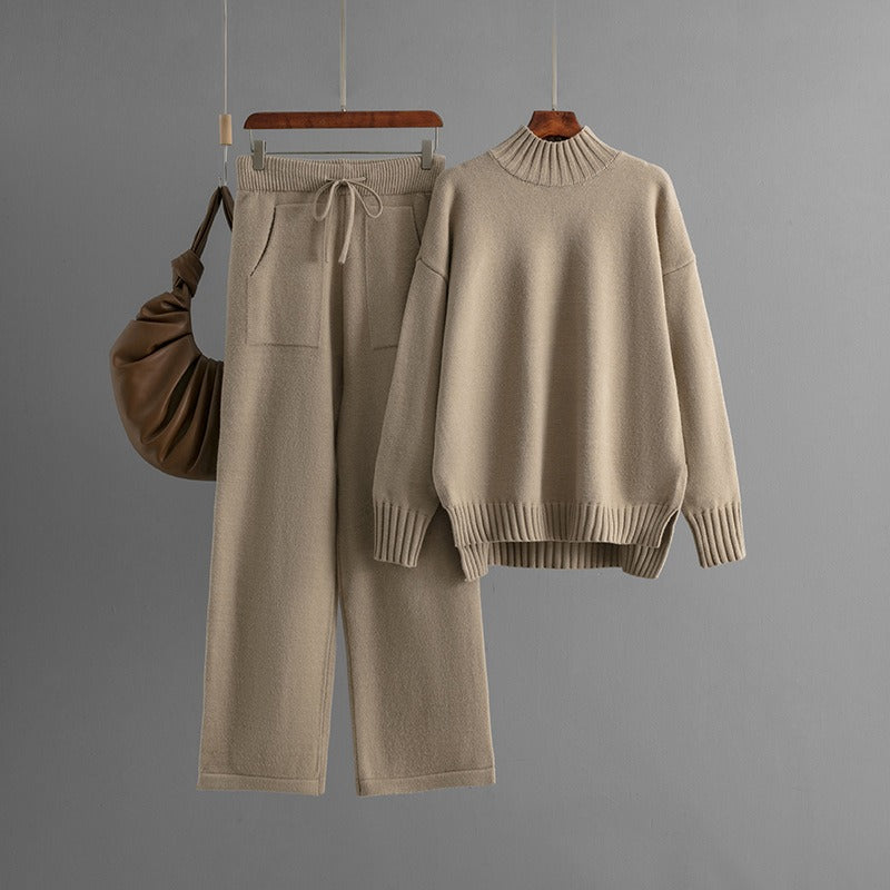 Minimalistisches Rollkragenset für Damen aus weichem Strick - Amélie