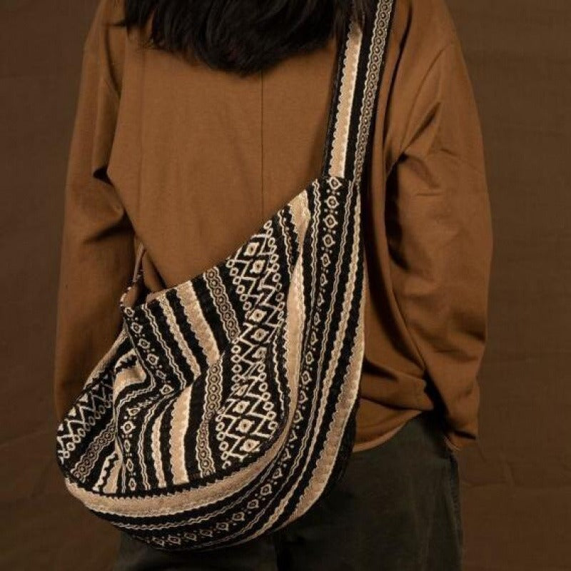 Umhängetasche aus gewebtem Jacquard mit ethnischem Design im Vintage-Stil - Mariana