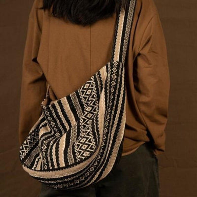 Umhängetasche aus gewebtem Jacquard mit ethnischem Design im Vintage-Stil - Mariana