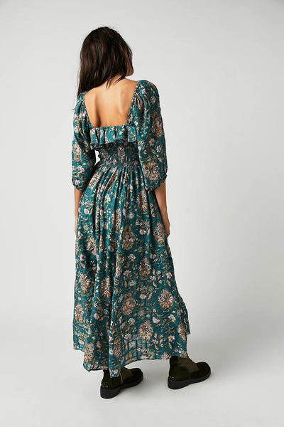 Samira - Bedrucktes Midikleid mit gerafftem Oberteil und Rüschen