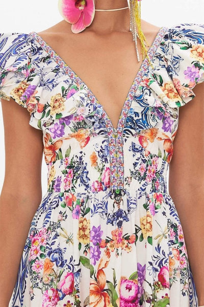 Juni - Maxikleid mit Blumenmuster und Rüschen