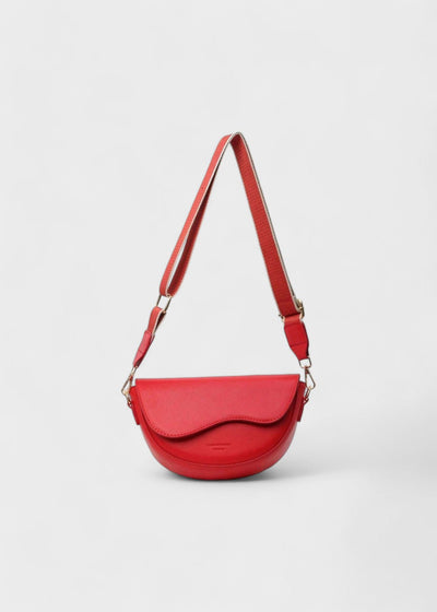Halbmondtasche im minimalistischen Stil - Malibu