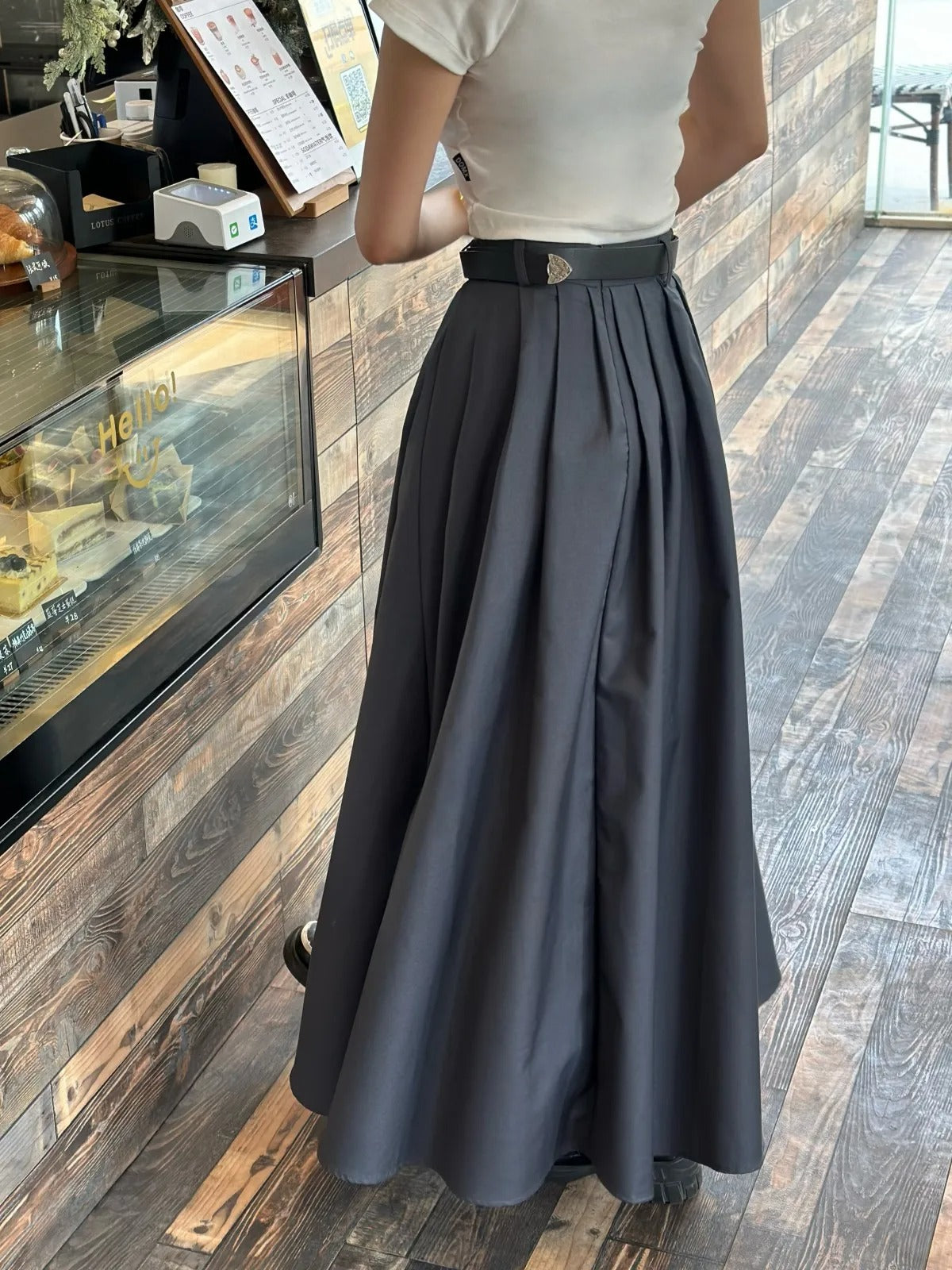 Eleganter und femininer Faltenrock mit hoher Taille - Florence